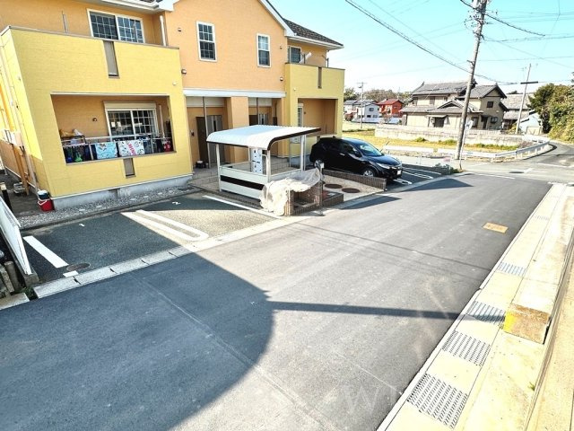 ブリーゼSK・Ⅱの駐車場