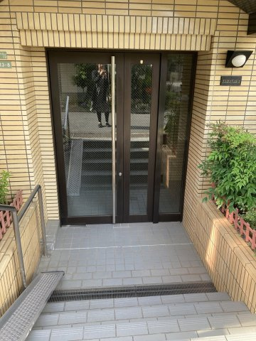 【エントランス】 | パレスマーシー