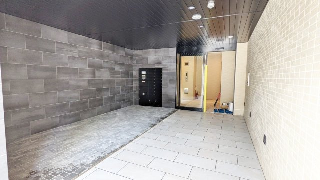 NOVANTA宝塚のエントランス