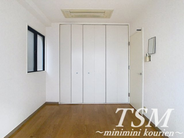 サンプラザ香里マンションの寝室