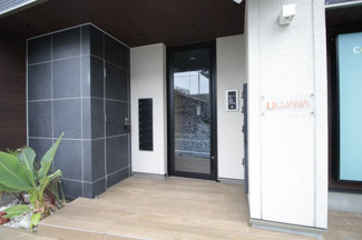 【エントランス】