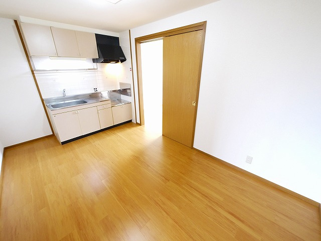 ブランドール　Ｂ（磯城郡）の居間・リビング|ゆったりとした居間です