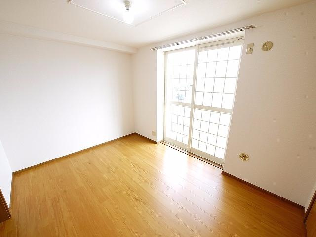 ブランドール　Ｂ（磯城郡）の洋室|落ち着いた色調の洋室です