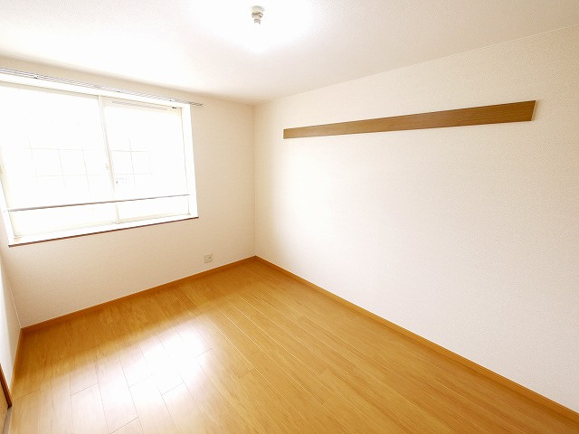 ブランドール　Ｂ（磯城郡）の洋室|ゆったりした洋室です