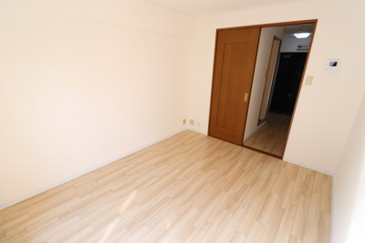 【居間・リビング】 | リーデンス関目