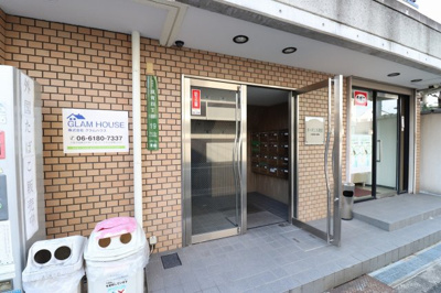 【エントランス】 | リーデンス関目