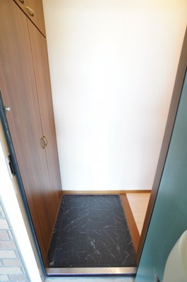 【玄関】 | サキクサノ郷 | ※同物件・同タイプの写真です。