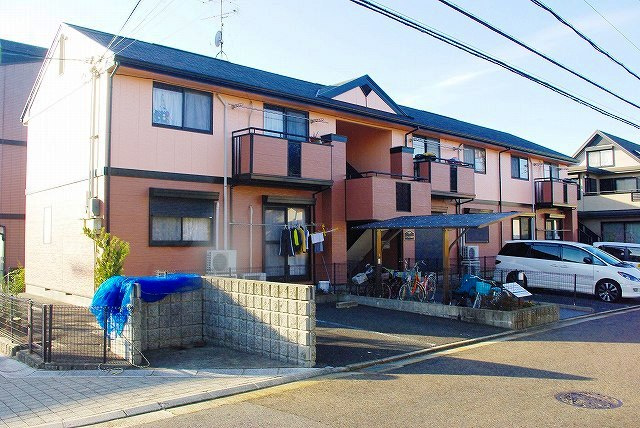 コンフォールさいじの外観|外はこのようになっています