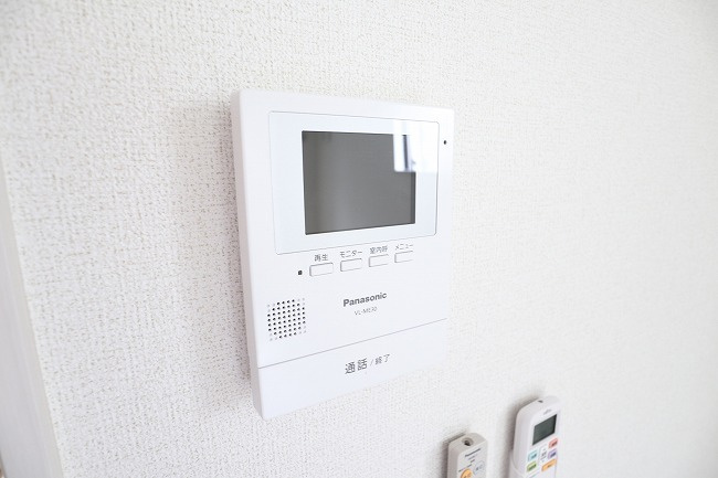 ラヴィ・コンフォールのセキュリティ