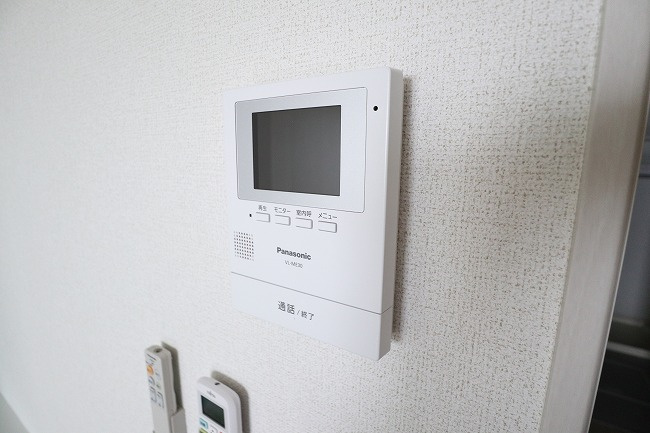 ラヴィ・コンフォールのセキュリティ