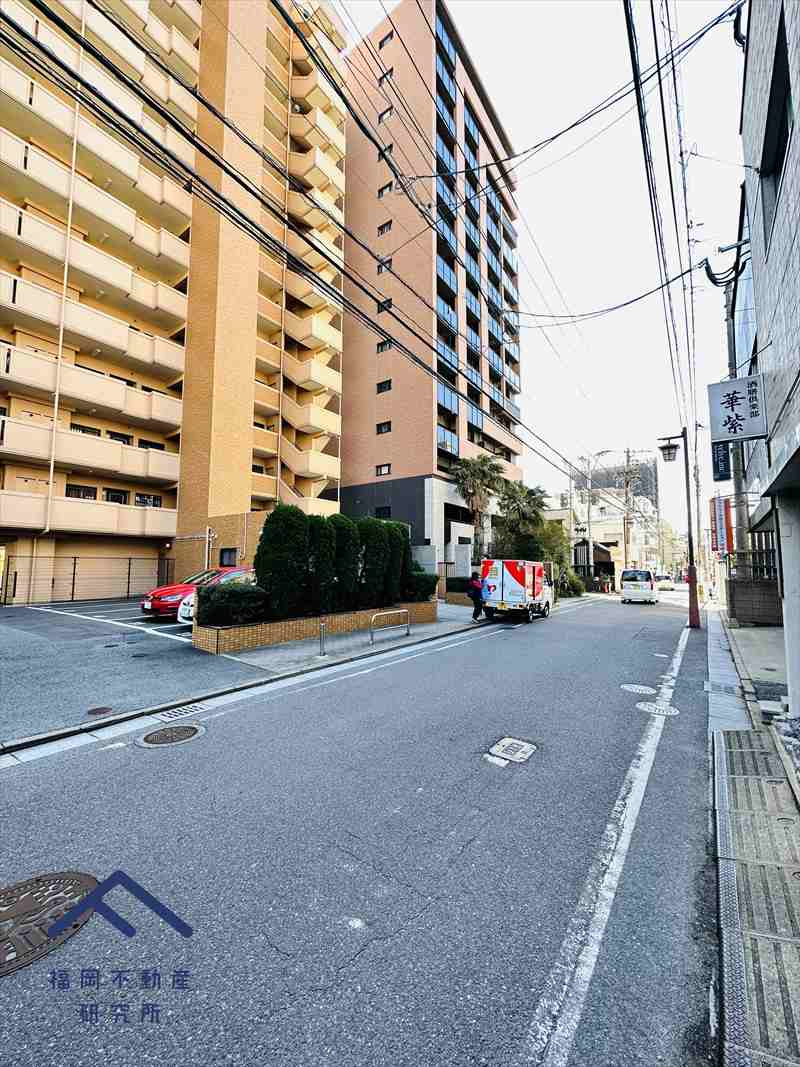 ダイアパレス箱崎宮前の周辺