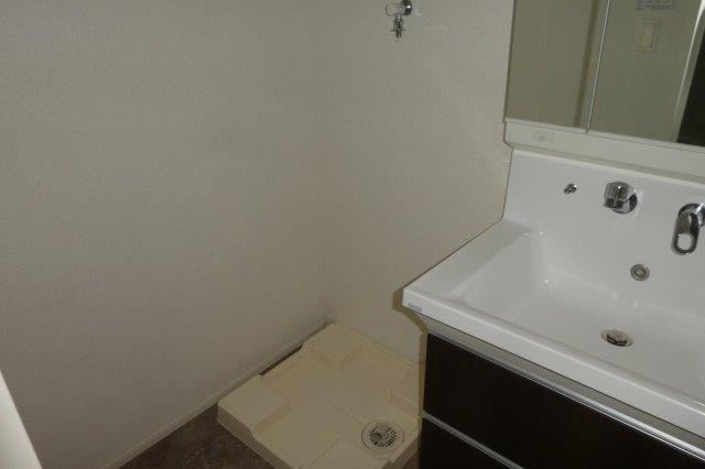 アンジュラピスのその他|洗濯機置き場