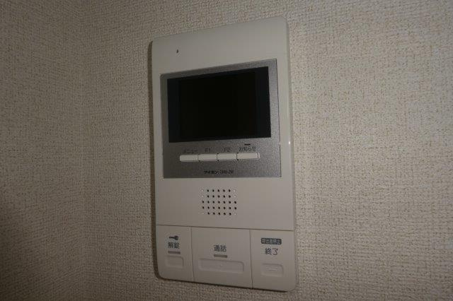 アンジュラピスのセキュリティ|オートロック連動ＴＶインターホン