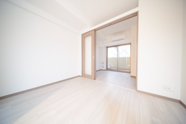 レオンコンフォート神戸駅前の居間・リビング