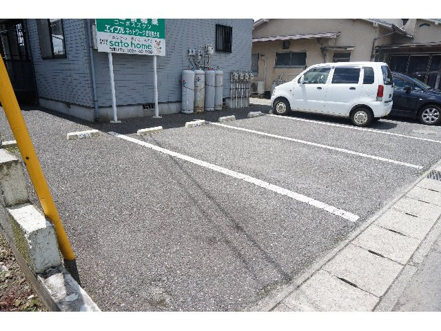 【駐車場】 | コーポスズケン
