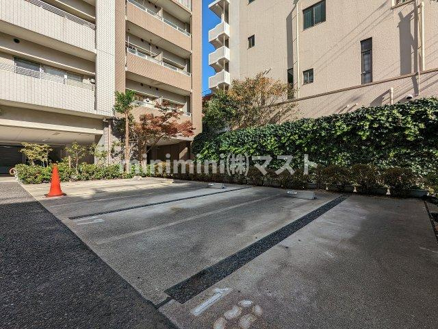 風雅の駐車場