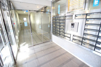 【エントランス】