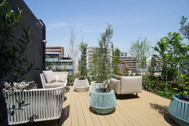 プライムメゾン森下WESTのその他共用部分|8階共用テラスになります！入居者様はご自由にご利用頂けます！