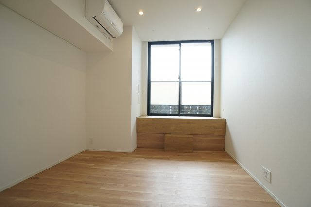 プライムメゾン森下WESTの居間・リビング