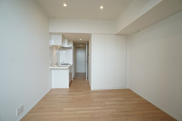 プライムメゾン森下WESTの洋室