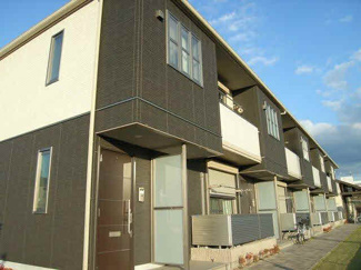 【外観】 | 陽当りも良くておしゃれな外観　積水ハウスの賃貸住宅シャーメゾン！