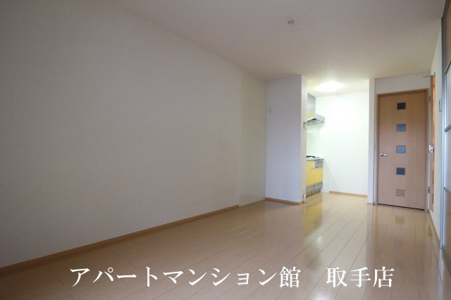 クレールⅣの居間・リビング