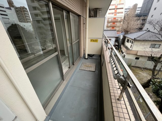 K-point Bldgのバルコニー|K-point Bldg