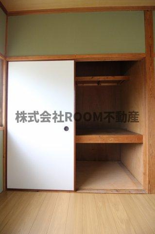 曽於市財部町南俣の一戸建ての収納|大きなスペースがあり、収納には困りません