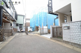 【前面道路含む現地写真】 | ※令和5年3月上旬に撮影