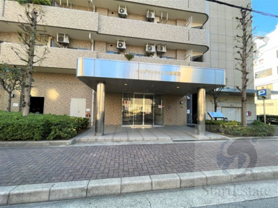 【エントランス】 | キングマンション心斎橋東 | 毎日通るエントランスはこのようになっています