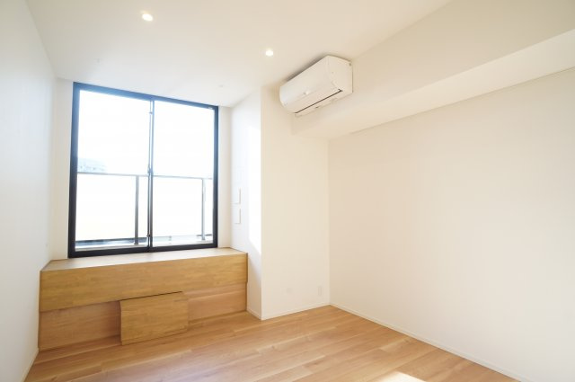 プライムメゾン森下WESTの居間・リビング