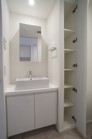 プライムメゾン森下WESTの洗面所