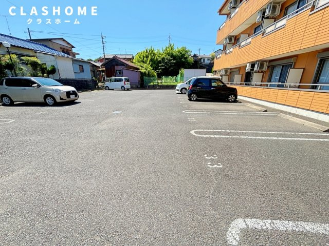 ユースハイムマルユウ　　刈谷市近郊の賃貸はクラスホームの駐車場