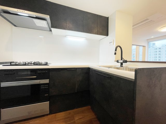 【キッチン】 | ラヴォーグ南青山