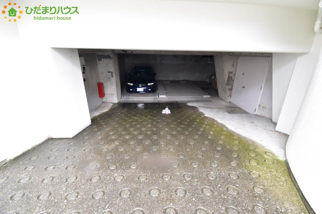 上尾市仲町　中古マンション　クリオ上尾壱番館の駐車場