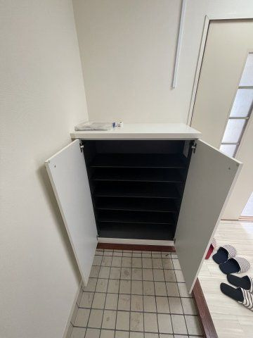 シンコーハイム小金井の玄関