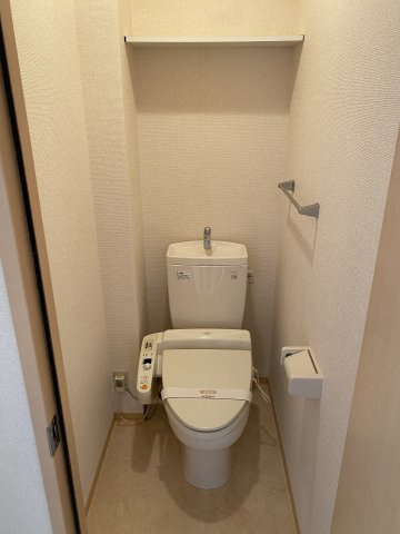 シャルマンのトイレ