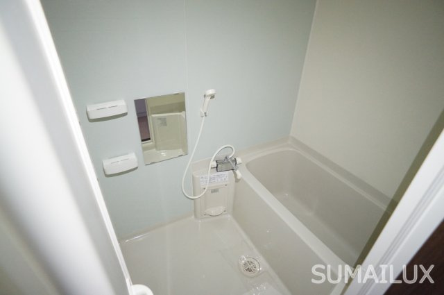 熊本市中央区新屋敷２丁目の賃貸マンションの浴室