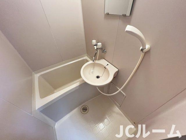 コーポ蘭のトイレ|同建物内、別の部屋の写真です