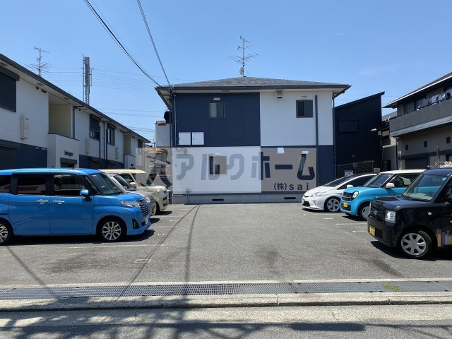 ココソレジオ Aの駐車場