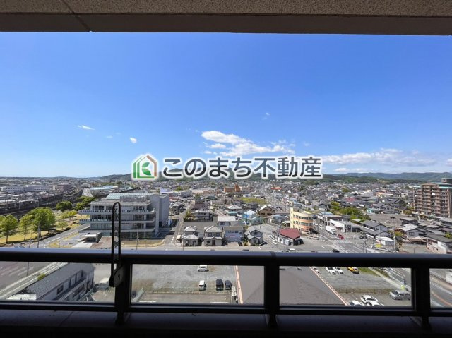 ポレスターステーションシティ栃木の展望|太平山全体がバルコニーから望めます♪