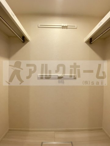 モンクレール青山の収納