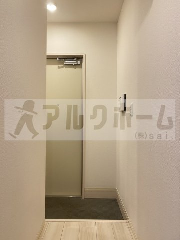 モンクレール青山の玄関
