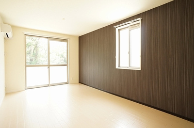 【居間・リビング】 | 【シャーメゾン】グロリオーサＩ | シックなアクセントクロスが高級感を演出
※廃版などでアクセントクロス廃止の可能性あり