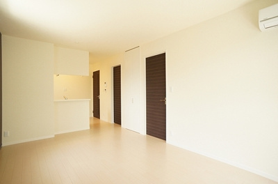 【居間・リビング】 | 【シャーメゾン】グロリオーサＩ | ＬＤを反対から見た画像です