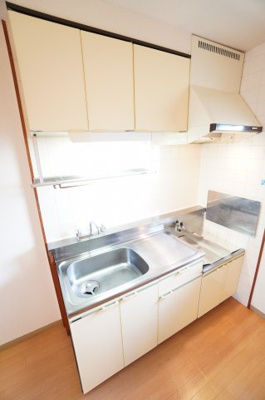 【キッチン】 | グリーンヒル小出C | ※同物件・反転タイプの写真です。