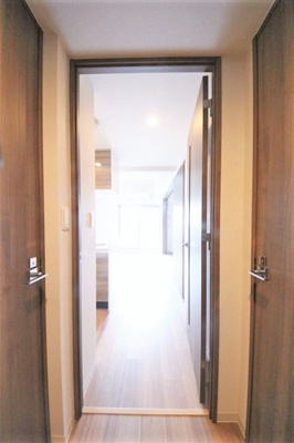 【玄関】 | プレサンス新大阪イオリア