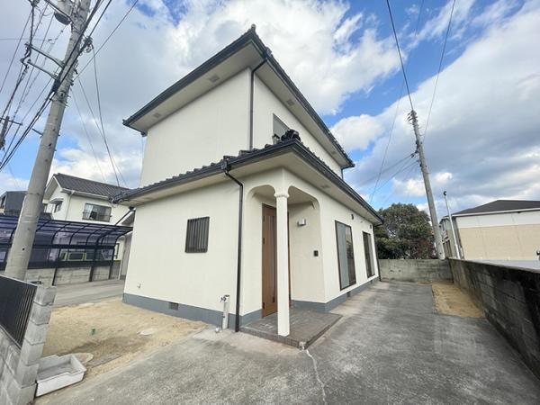 倉敷市中畝3丁目　リフォーム済み　中古一戸建ての外観