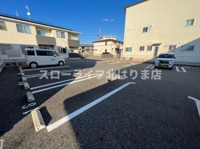 【駐車場】 | エレガンテ　ヴィラⅢ