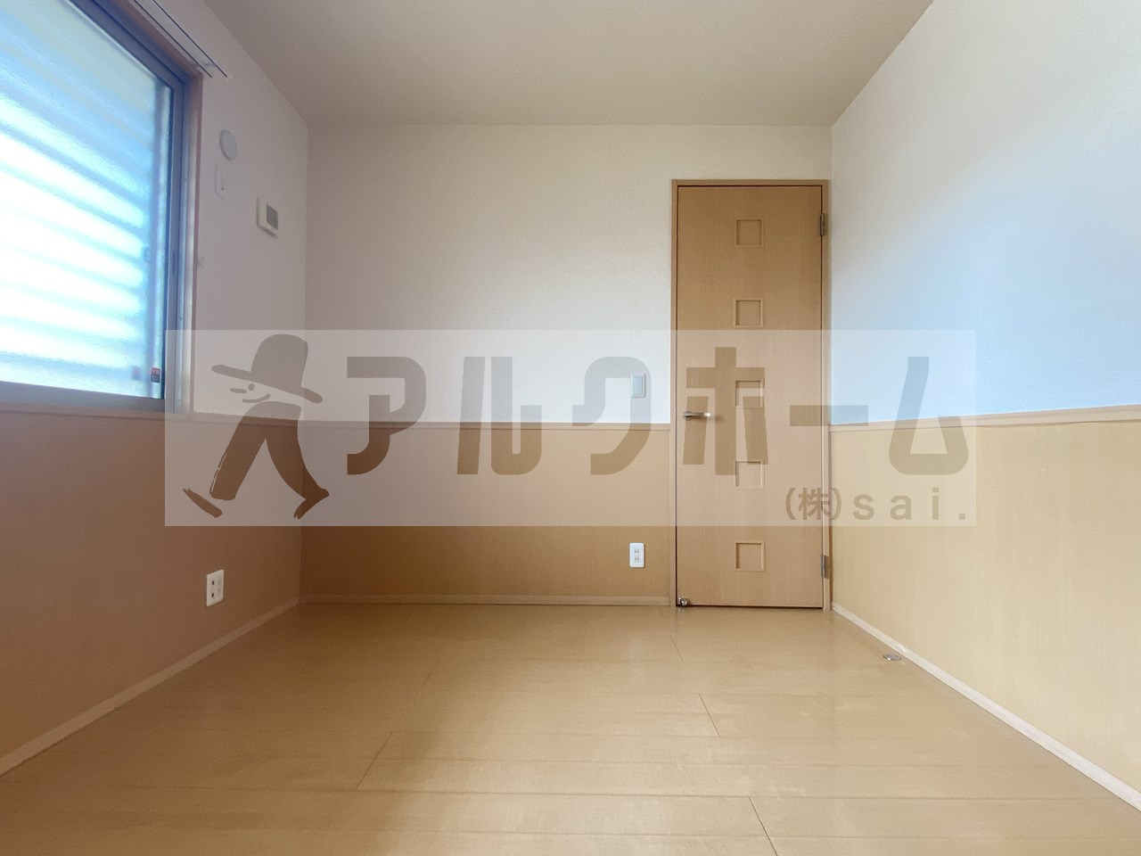 レフィナードカルチェC棟の洋室